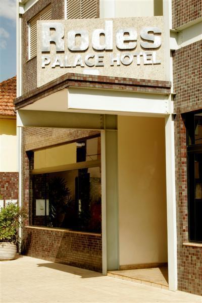 Rodes Palace Hotel Patrocinio Exterior photo